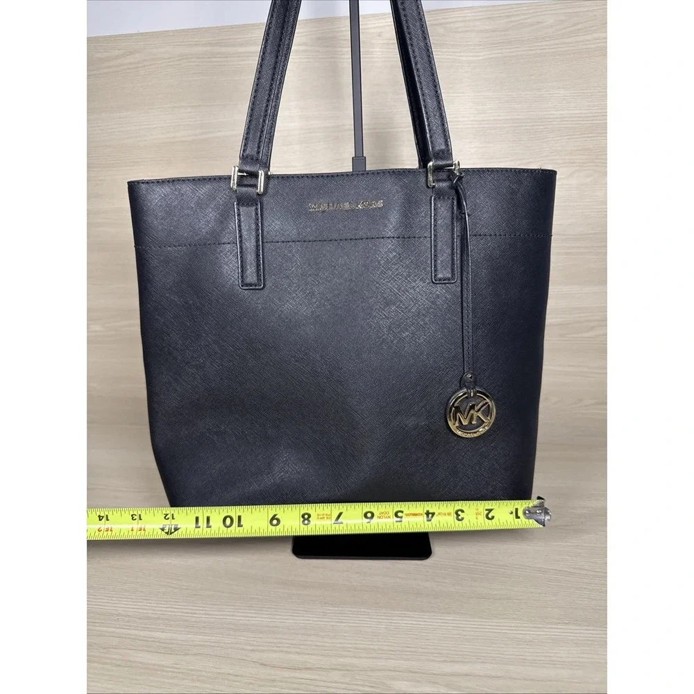 Michael‎ Kors Black Saffiano Leather Top Zip Shoulder Tote Bag - Picture 2 of 8
